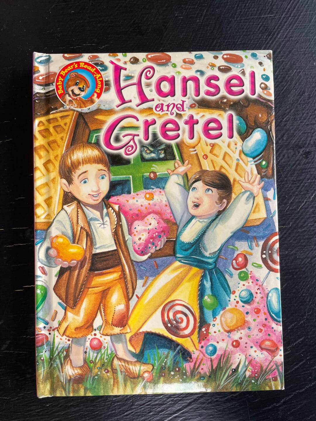 Hansel & Gretel: (A Derrydale Classic Fairy Tale)