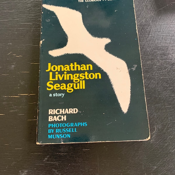 Jonathan Livingston Seagull-A Story by Richard Bach/ Avon Paperback Book/ Vintage 1973/ Children’s Book/ Nostalgic Gift