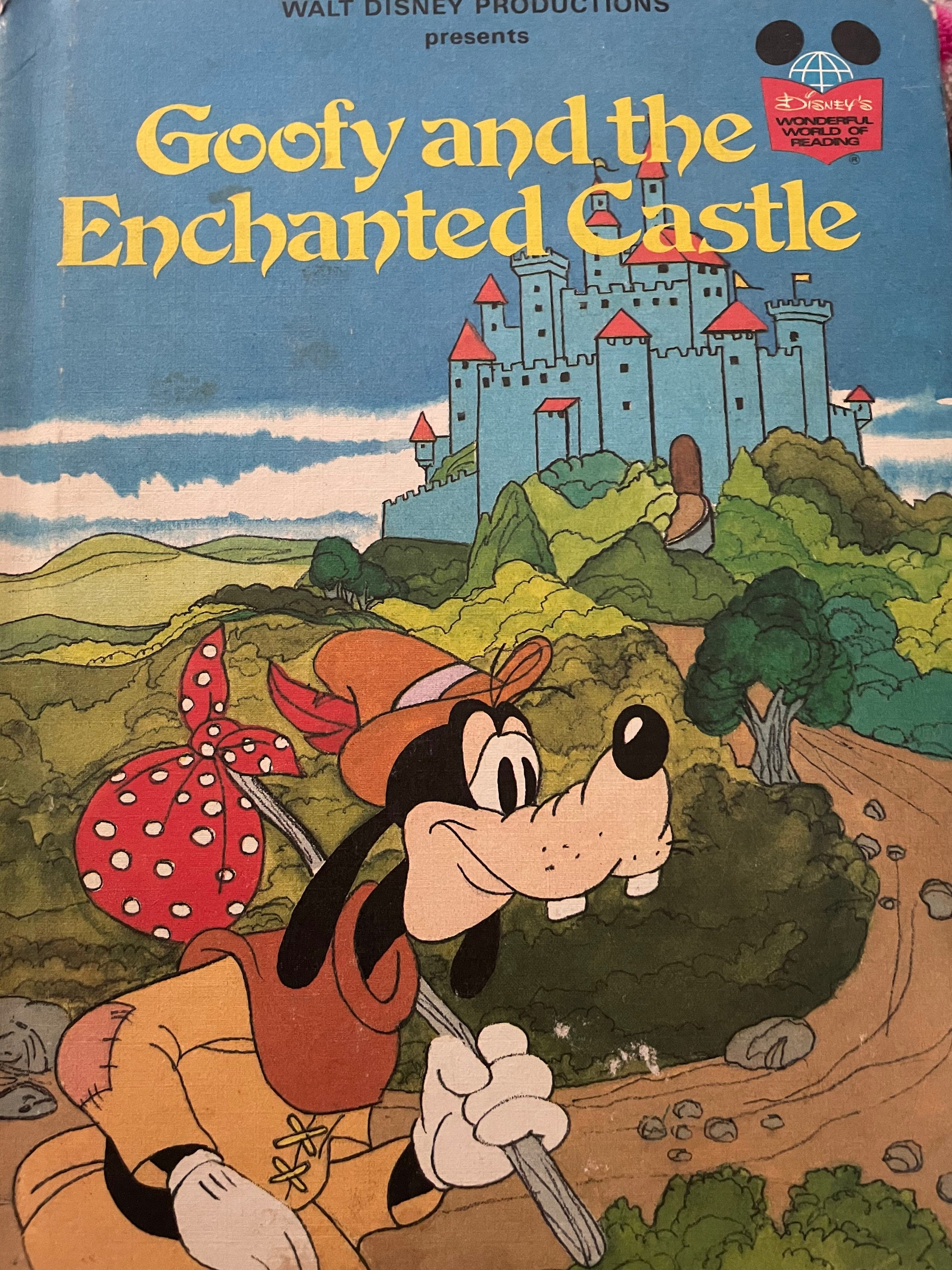 WALT DISNEY’S GOOFYcoloring bookアメリカの古書 Vintage 1983 Walt Disney's Goofy's Book Of Colors Hardcover