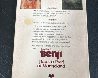 Benji Takes a Dive at Marineland by Rita Golden Gelman/ Paperback