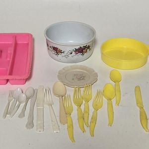Toy Dishes/Vintage 1970s Plastic Toy Dishes/Collectible Toys/Retro Playset/Nostalgic Gift/Lot  of 19