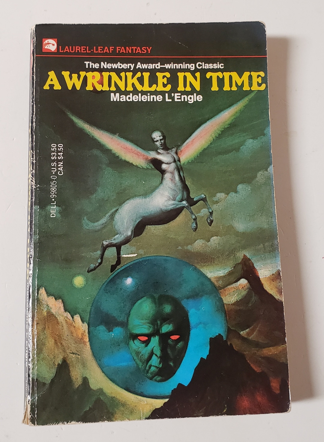 A Wrinkle in Time by Madeleine L'engle/vintage 1976 Laurel