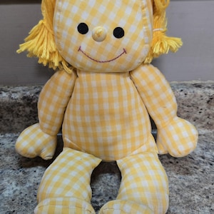 Hasbro Romper Room "Sweet Dreams Abigail"/Vintage 1973 Cloth Doll Yellow and White Gingham Pattern Fabric Body/Nostalgic Gift/Baby Shower