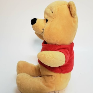 Winne the Pooh Bean Bag Plush/vintage 1990s Disney's - Etsy