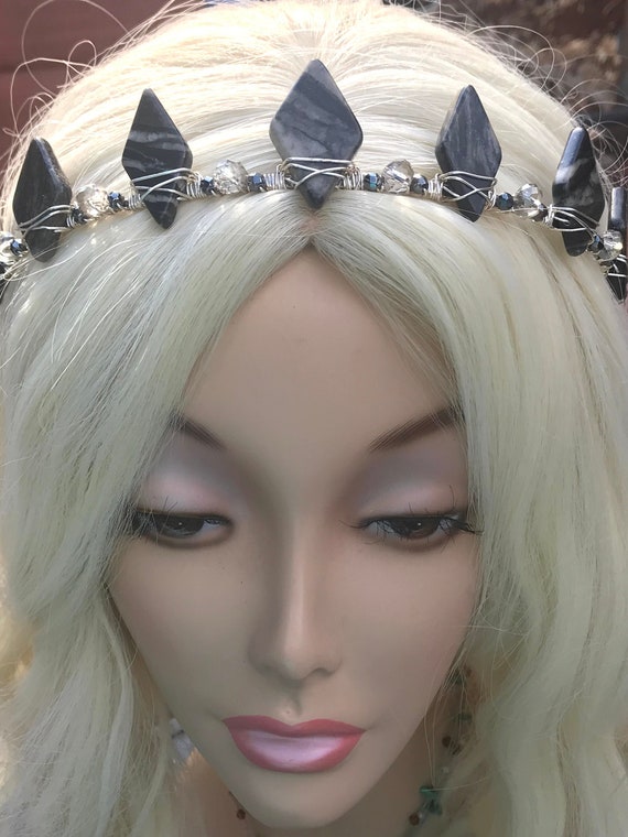 Silver Crystal Tiara Headband with Clear Accent Stone Amazon.com : Didder Silver Crystal Tiara Crown Headband  main image 4
