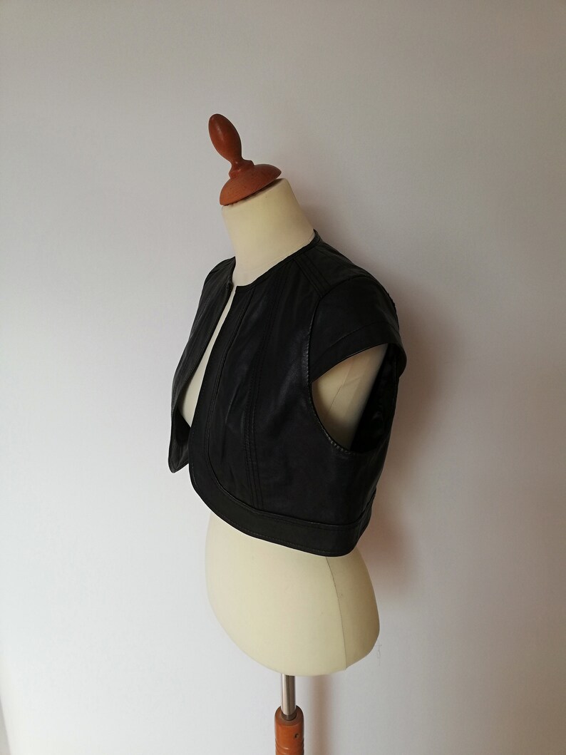 90s Vintage Boho bolero Cropped jacket Black Leather Short shrug