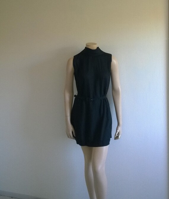 Vtg 60s dress//Shift Sleeveless dress