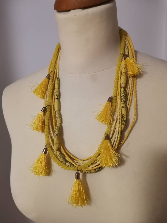 Bib necklace//chunky statement necklace