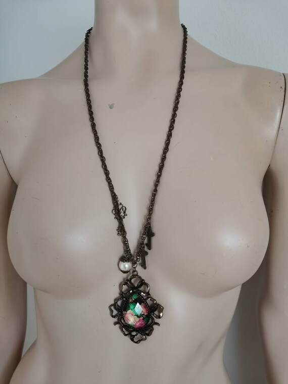 Bib necklace//statement necklace