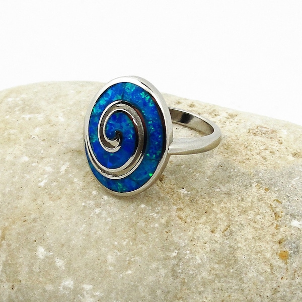Blue Opal Oval Spiral silver ring, sterling silver 925, Greek jewellery, Bijoux Grec opale, griechischen schmuck, anello opale Greco spirale