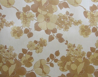 Papeles pintados vintage originales y auténticos: papel pintado floral vintage de los años 70 con flores marrones y beige.