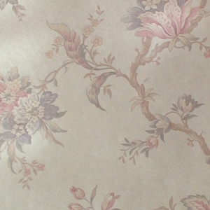 Vintage Wallpaper  by the Metre  - 80s  Wallpaper - 80s Romantic Flowers Vinyl Wallpaper / anita A