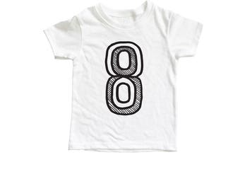 8, blanc et noir, chemise huit ans, chemise numéro huit, raglan de baseball 8e anniversaire, chemise 8, chemise huit anniversaire fille/garçon