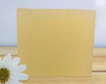 Natural Feminine Wash Soap Bar  ~ Yoni Soap With Aloe Vera ~ Vulva Moisturiser ~ For Her. AV03