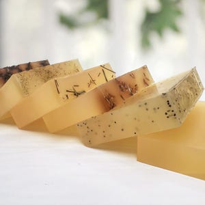 Handmade Natural Shampoo Bar - Vegan, Sulfate Free