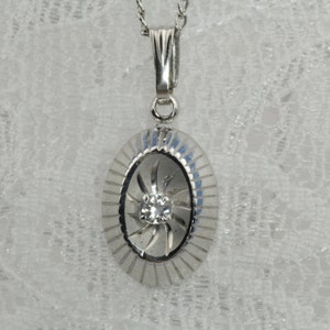 Spinel Necklace, Spinel Solitaire Pendant, Diamond Necklace Alternative, Sterling Silver, 925 Silver, Spinel Gemstone, Mother&#39;s Day Gift