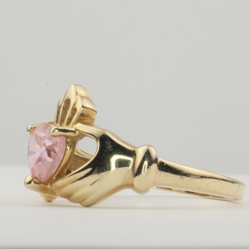 Vintage Claddagh Ring, Pink Heart, 10K Gold, Yellow Gold, Pink Promise Ring, Celtic Jewelry, Irish Jewelry, Size 6.75, Pink Birthstone image 4