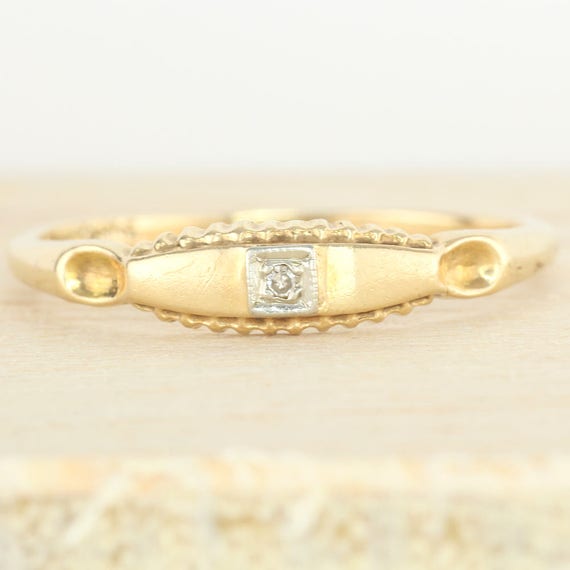 diamond chip ring