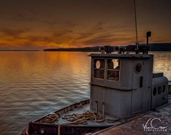 Tug Boat, Boating, Lake Superior Photo, Michigan Wall Decor, Michigan Wall Art, Boat, Boat Photography, Lake House Decor, Nautical Decor