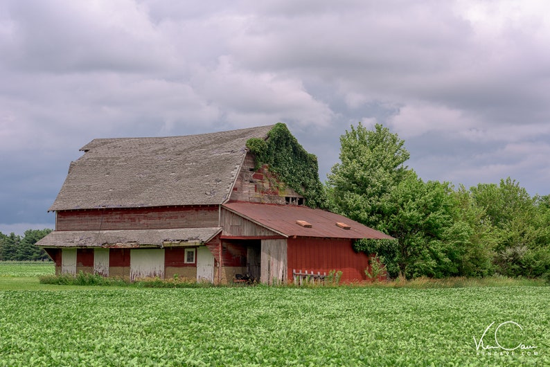 Red Barn, Fine Art Photo, Barn Wall Art, Fine Art Print, Barn Picture, Barn Print, Country Art, Barns, Rustic Barn Print, Farm Photography image 1