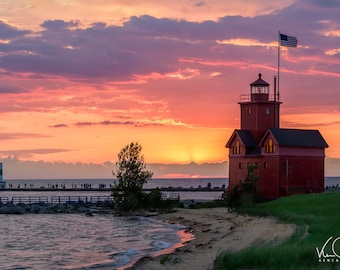 Big Red Lighthouse Photo, Holland Michigan Photo, Lighthouse Photo, Lighthouse Sunset Print, Ottawa Beach SP, Lighthouse Photo Art