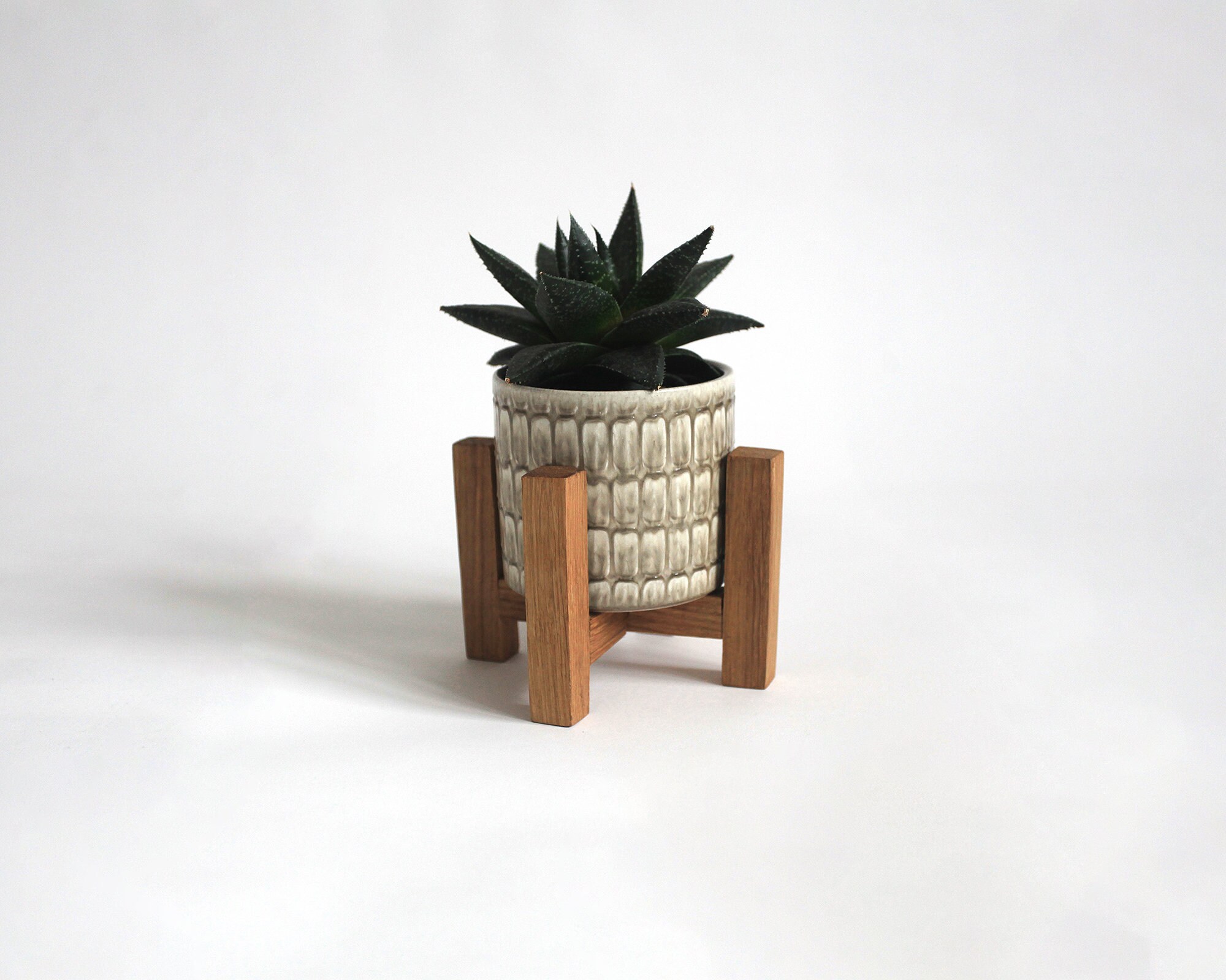 Mini Desk Plant Stand — PalletBros of Manchester