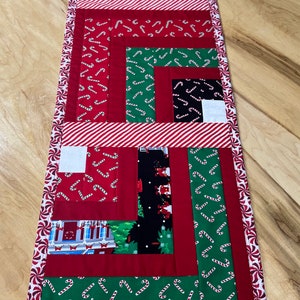 Quilted Holiday Christmas Table Runner  Red & Green Candy Canes