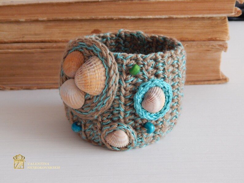 Crochet wrap Bracelet Simple beautiful and lightweight. Etsy