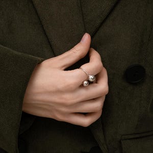 Sterling Silver Two Ball Ring, Two Spheres Ring as a Minimalistic Jewelry Gift, Modern 925 Silver Double Ball Ring, Adjustable 17-17.5 Ring