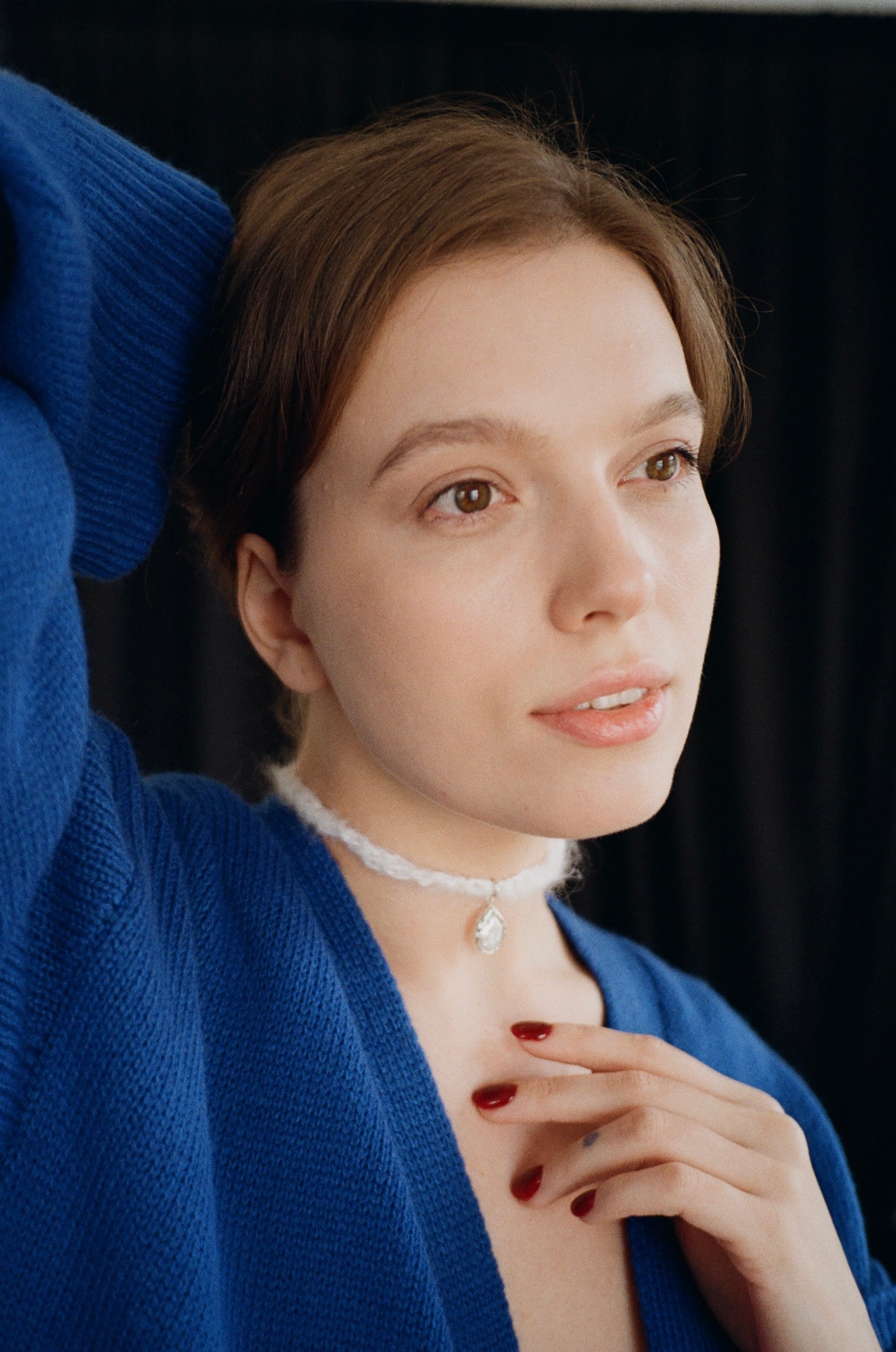 Pearl Velvet Choker Necklace main image 1