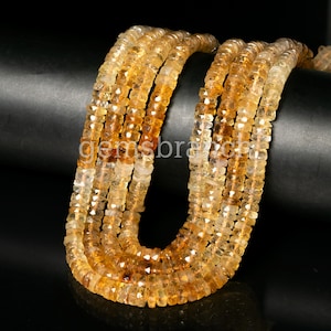 Peut inclure: Un brin de perles de citrine dorée. Les perles sont facettées et de forme carrée. Les perles sont enfilées sur un fil et sont prêtes à être utilisées pour la fabrication de bijoux.