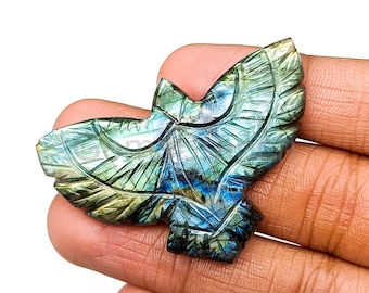 Flashy Labradorite Eagle Carving, Hand Carved Eagle Shape Gemstone, Bird carved Gemstone For Jewelry, Crystal Carving, Eagle Sculpture 40MM