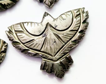 Gorgeous Pyrite Eagle Carving, Hand Carved Eagle Shape Gemstone, Bird carved Gemstone For Jewelry, Crystal Carving, Eagle Sculpture 40MM
