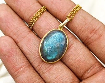 Natural Labradorite Pendant, 14K Solid Gold Labradorite Pendant, Solid Gold Bezel Pendant, November Birthstone, Oval Pendant, Christmas Gift