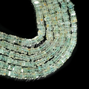 Perline di acquamarina naturale di forma quadrata da 5-6 mm. Perline Heishi quadrate di acquamarina. Perline di pietre preziose Heishi per la creazione di gioielli. Perline di acquamarina.