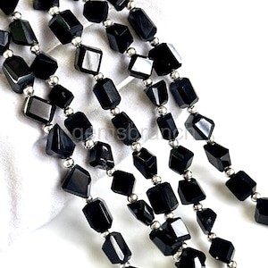 AAAA ブラックオニキス ファセットナゲットビーズ 5x7-6 x 8 mm 天然ブラックオニキス フリーフォーム タンブルビーズ ブラックオニキス 宝石ビーズ ジュエリー作り用 8インチ