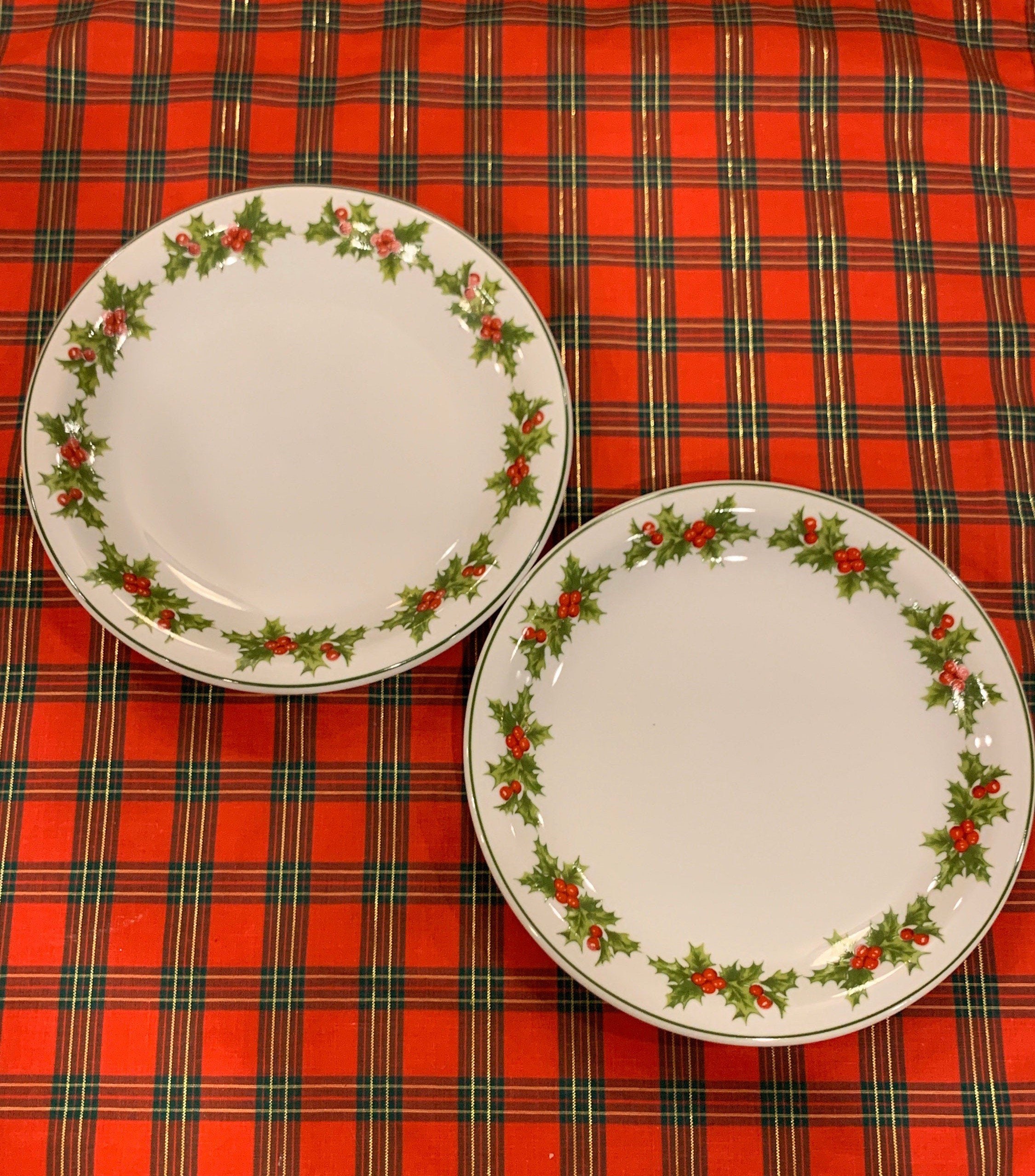 2 Dessert Plates. Vintage Holly Christmas Plates. Vintage Etsy
