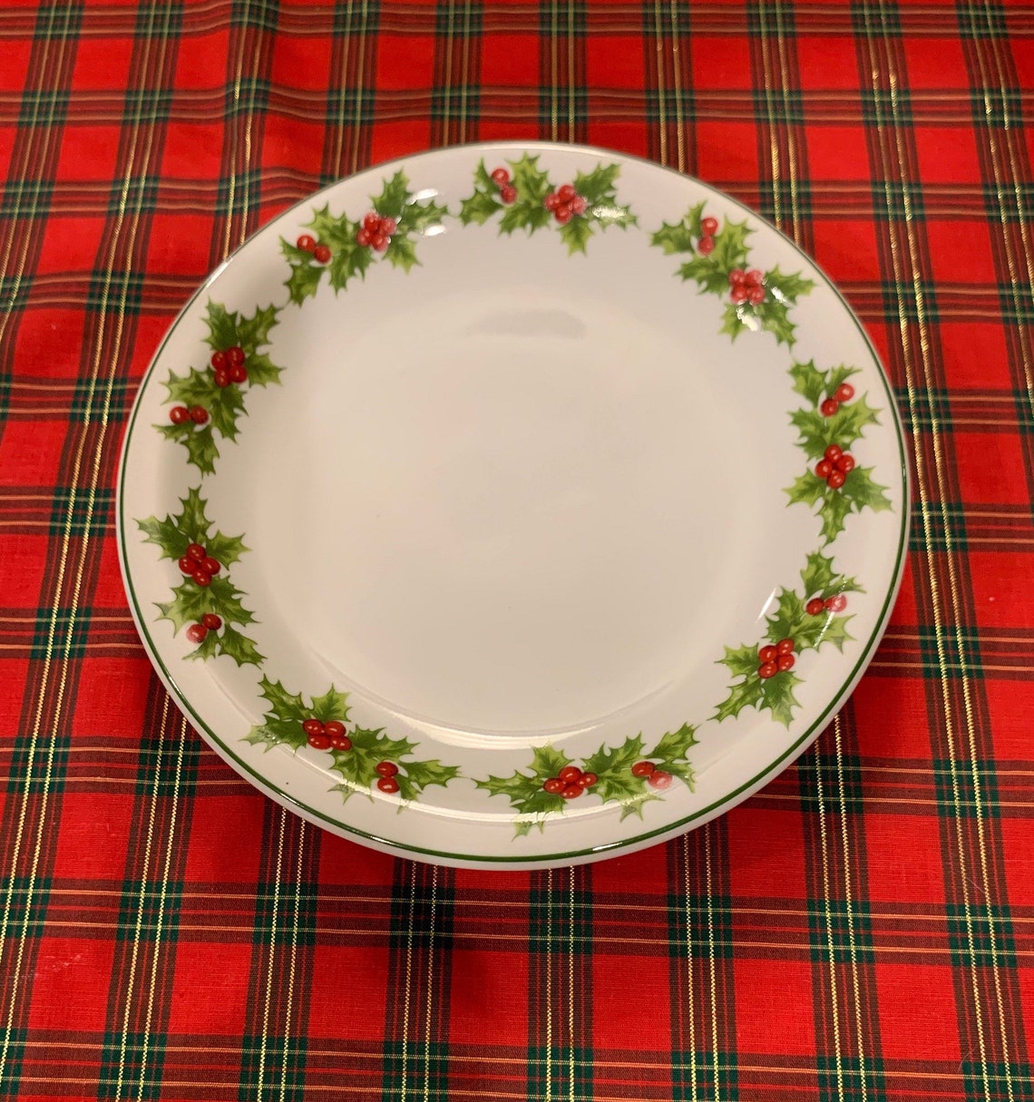 2 Dessert Plates. Vintage Holly Christmas Plates. Vintage Etsy
