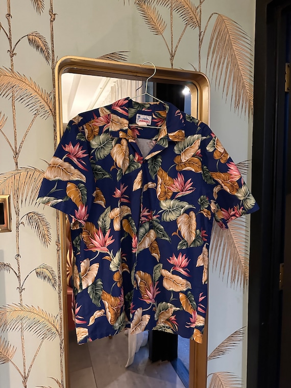 Vintage Hawaiian Shirt. MEDIUM. Birds of Paradise… - image 1