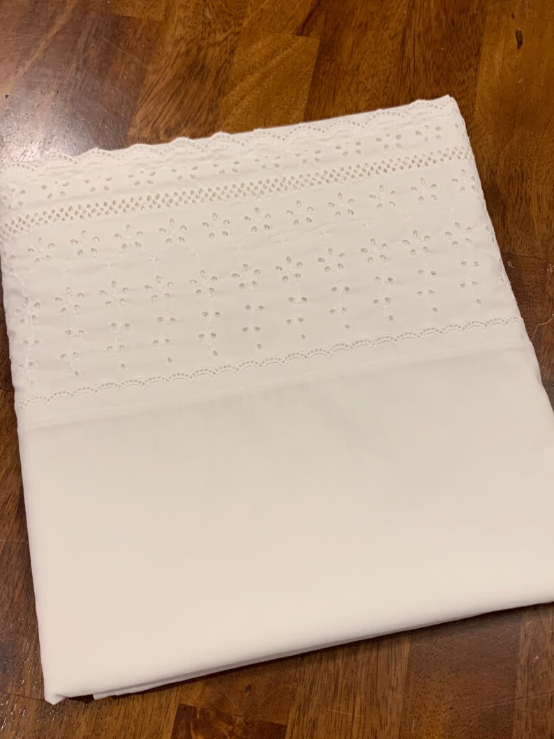 Vintage White Eyelet Sheet. TWIN. Vintage Flat Sheet. Vintage Etsy