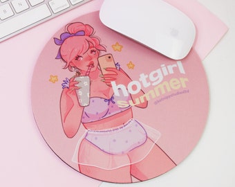 Hot Girl Summer Mousemat ~ Body Positive Plus size Curvy Fashion Mousepad - Cute Desk Accessories - Kawaii Desk Accessories - Office Decor