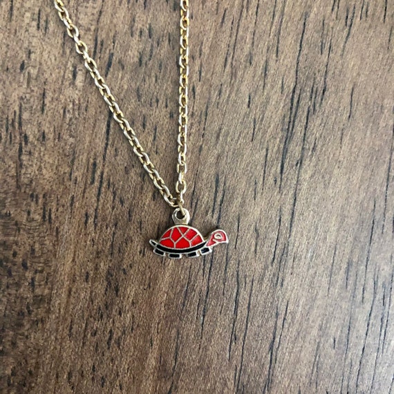 Vintage 1970s Red and Black Turtle Chain Necklace - image 8