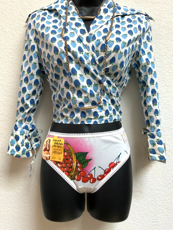 1970s-80s Airbrushed Cherries Panties Lingerie Dea