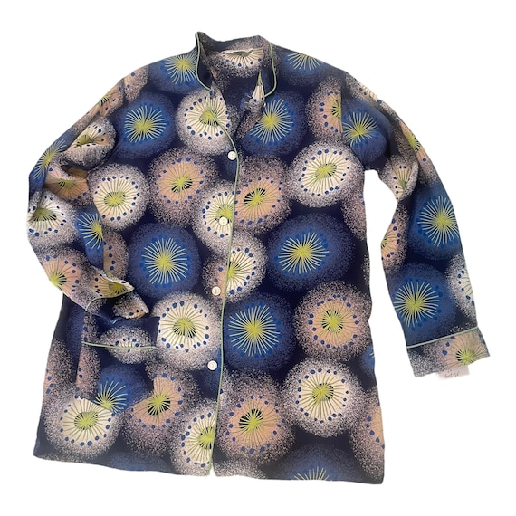 REDUCED 1940s Vintage Novelty Print Rayon Space A… - image 2