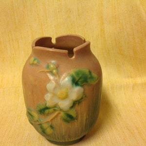 Roseville Vase 978 image 2