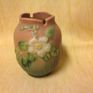 Roseville Vase 978 image 1