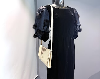 Bolsa transversal vintage Gucci Betty em couro bege com detalhes em couro de lagarto marrom, anos 70-80.