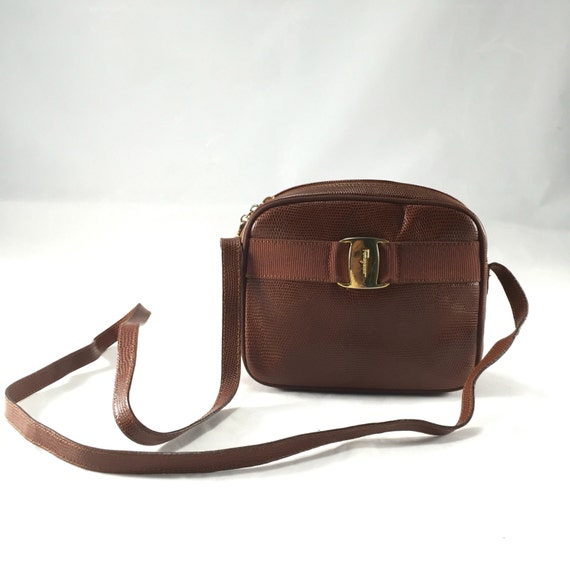 vintage salvatore ferragamo shoulder bolsa