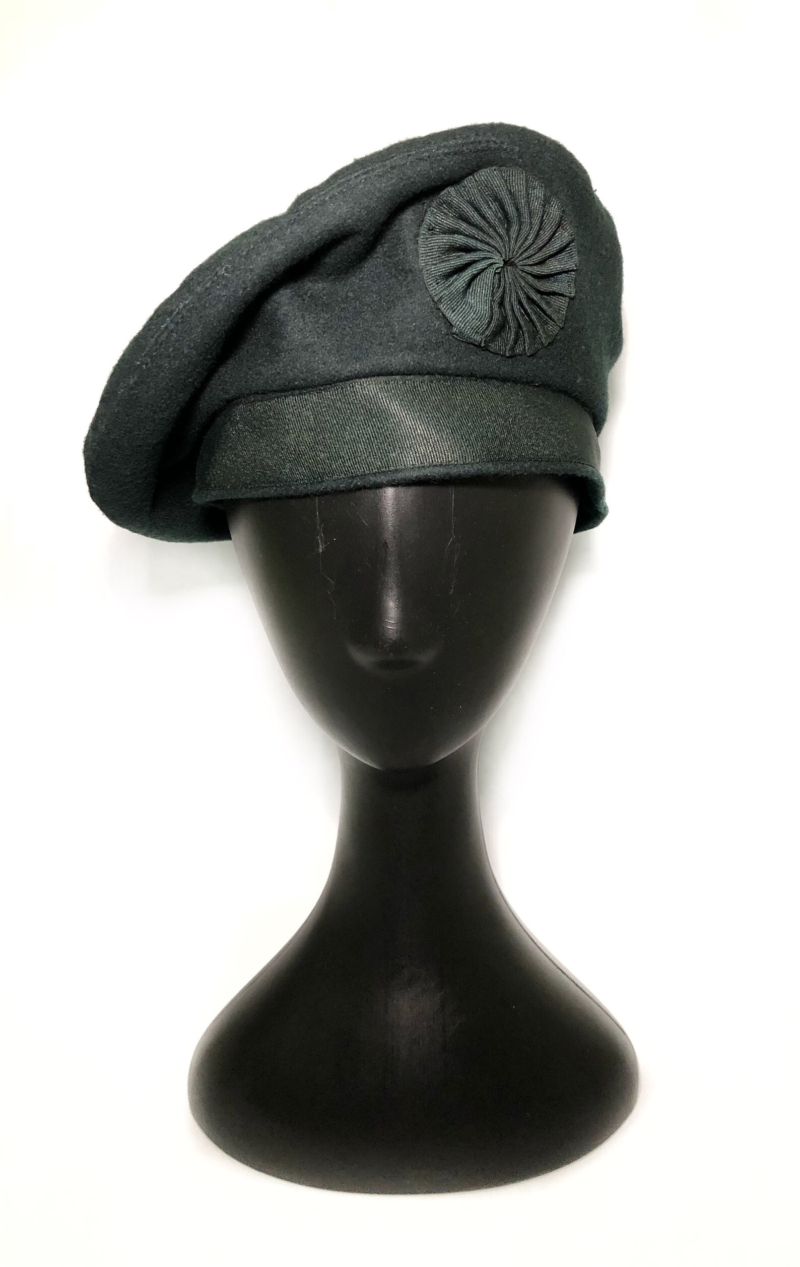 100% Wool Royal Air Force Beret 100% Wool British Beret – RAF Blue Royal Air Force Style – All Sizes With Silk Lining & Adjustable Cord Royal Air Force Style Cap - Foto 2