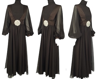 1970s chiffon pne peice pant suit